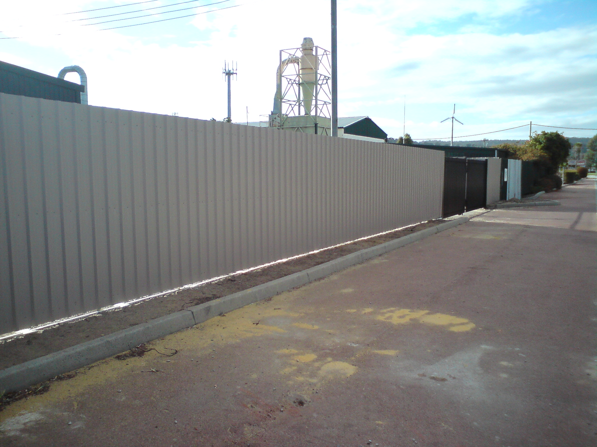 colorbondfencing01