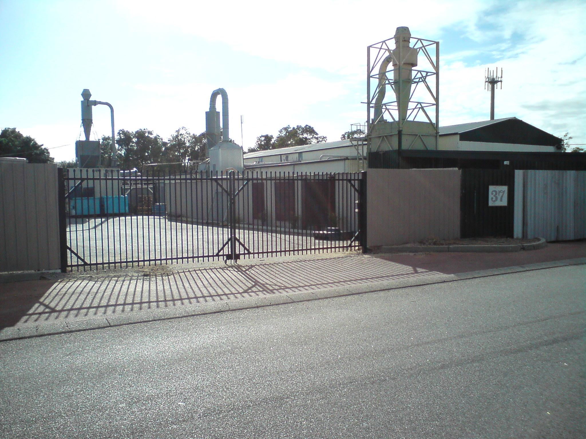 gates01