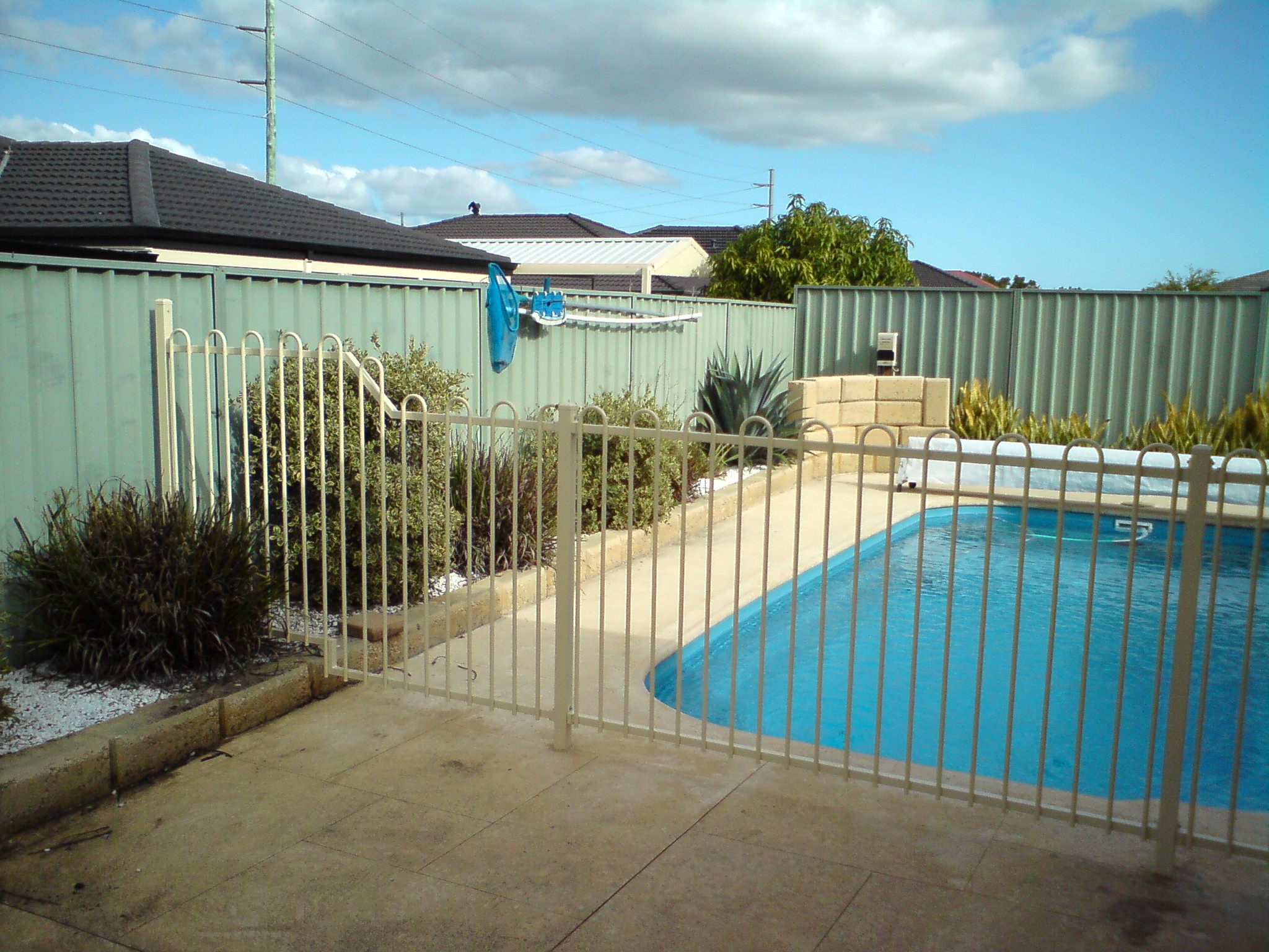 poolfencing03